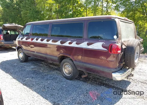 1996 Dodge Ram Wagon B3500 из США, поврежденный, VIN 2B5WB35Z6TK163213